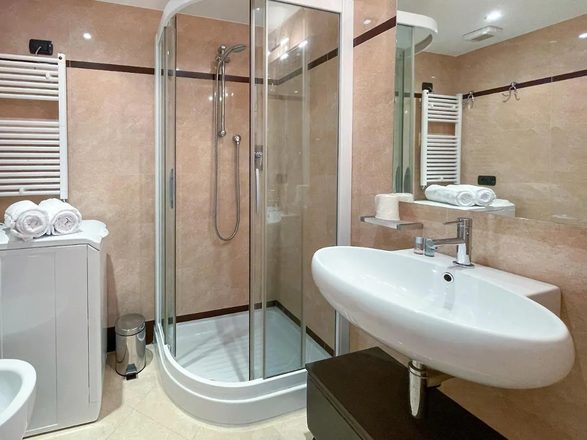Menton Ville 5 Pers Parking Wifi Ac France